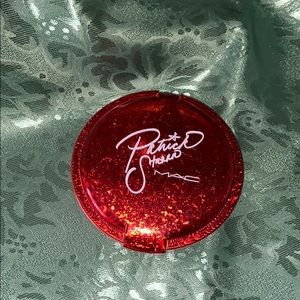 Mac x Patrick Starr Skinfinish Highlighter